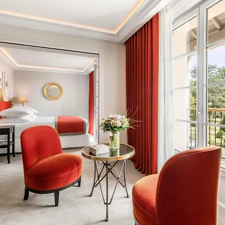 Chateau Saint-jean, Relais & Chateaux Hotel Montlucon